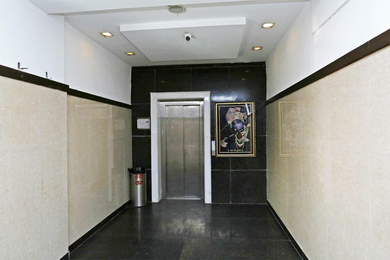 马图拉 Oyo 13564 Near Prem Mandir酒店 外观 照片